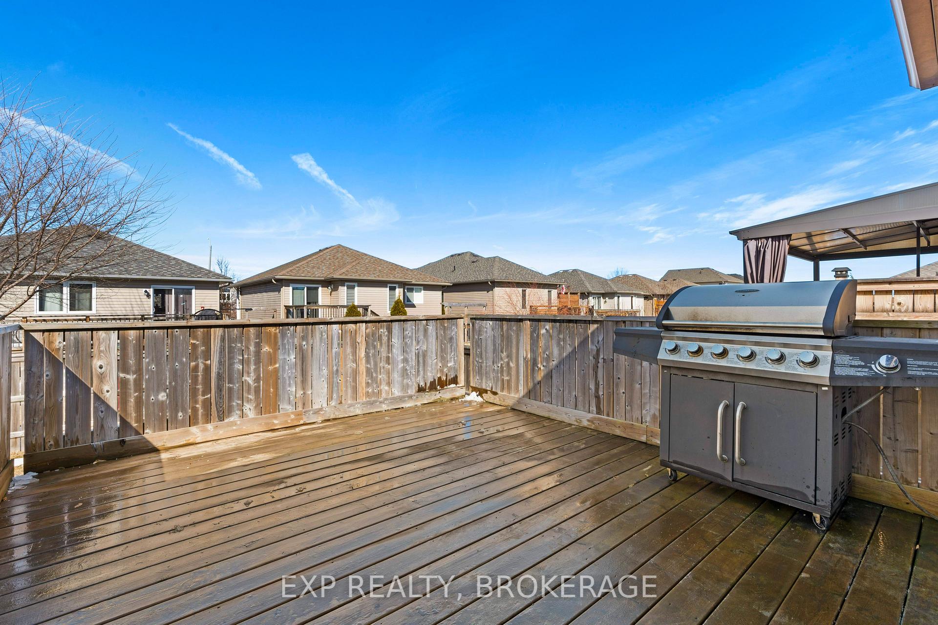 Photo 38 of 121 Hogan Crescent, Loyalist, Amherstview — HOMEH