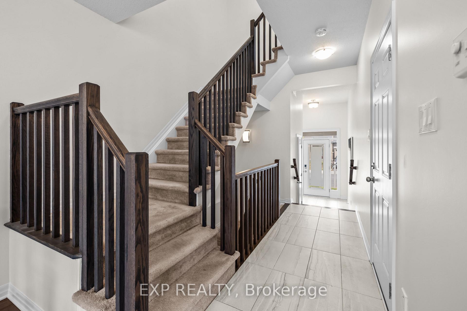 Photo 2 of 157 Overberg Way, Ottawa, Kanata - Emerald Meadows/Trailwest — HOMEH