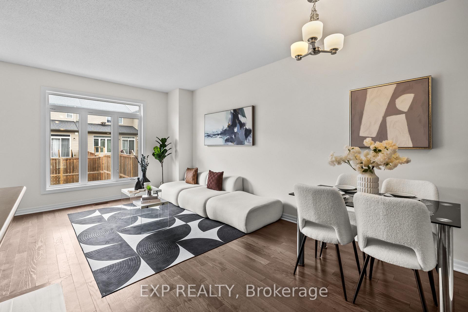 Photo 5 of 157 Overberg Way, Ottawa, Kanata - Emerald Meadows/Trailwest — HOMEH