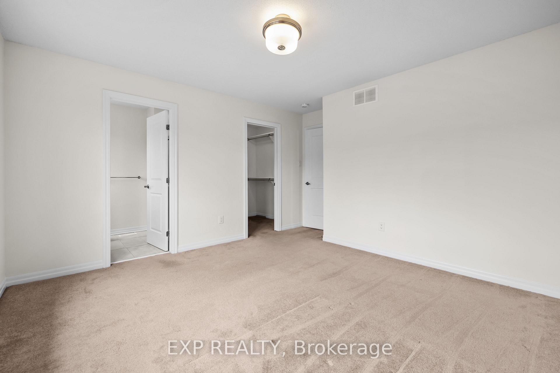 Photo 16 of 157 Overberg Way, Ottawa, Kanata - Emerald Meadows/Trailwest — HOMEH