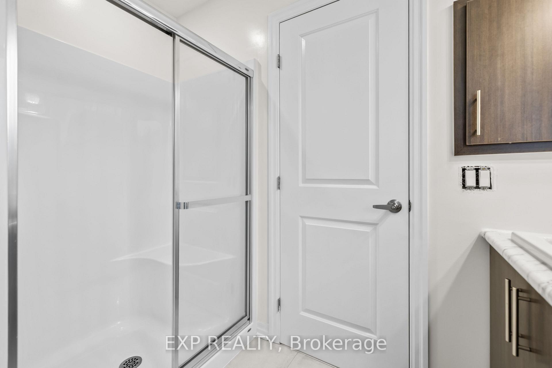 Photo 22 of 157 Overberg Way, Ottawa, Kanata - Emerald Meadows/Trailwest — HOMEH