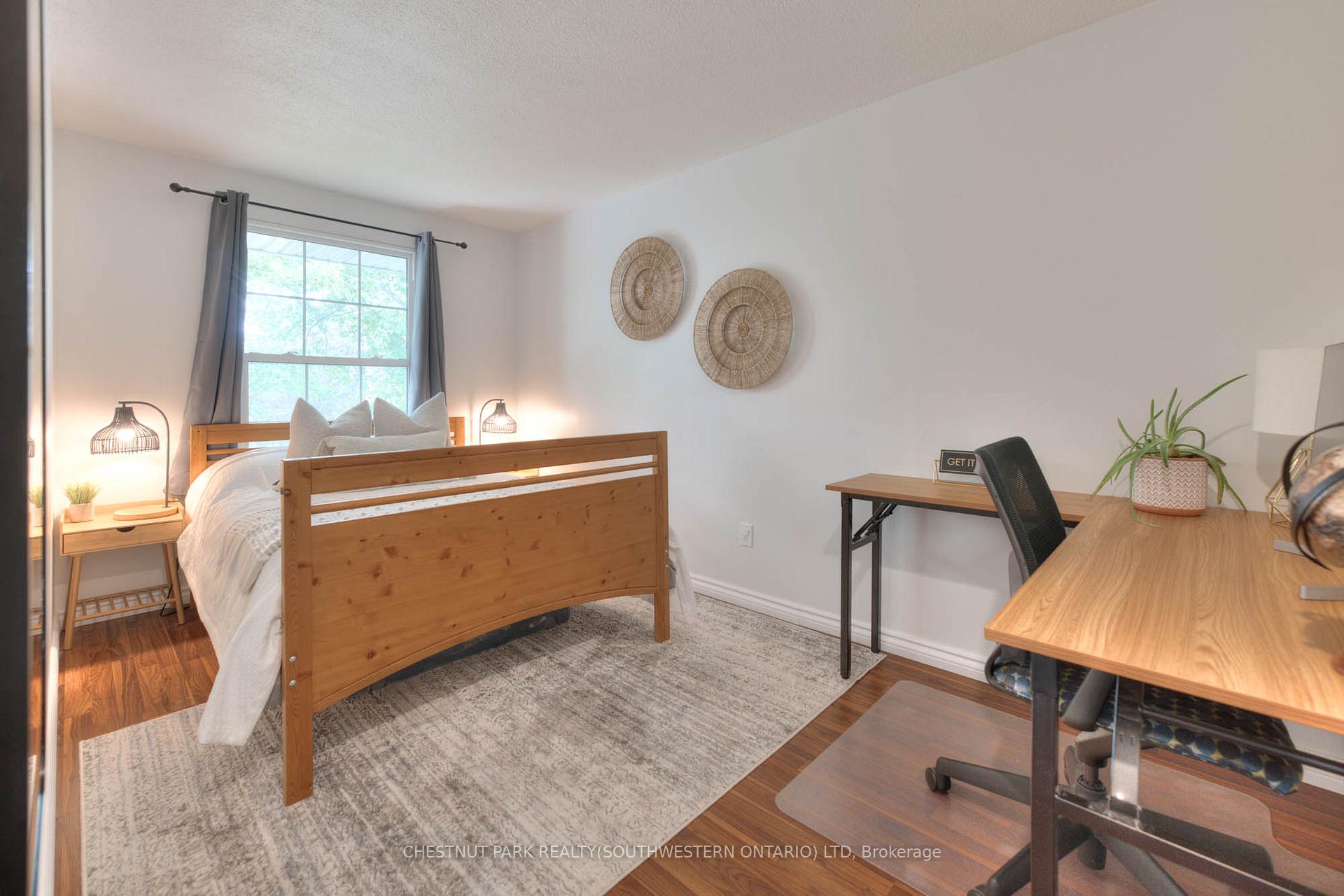 Photo 24 of 34 Monteagle Crescent, Kitchener — HOMEH