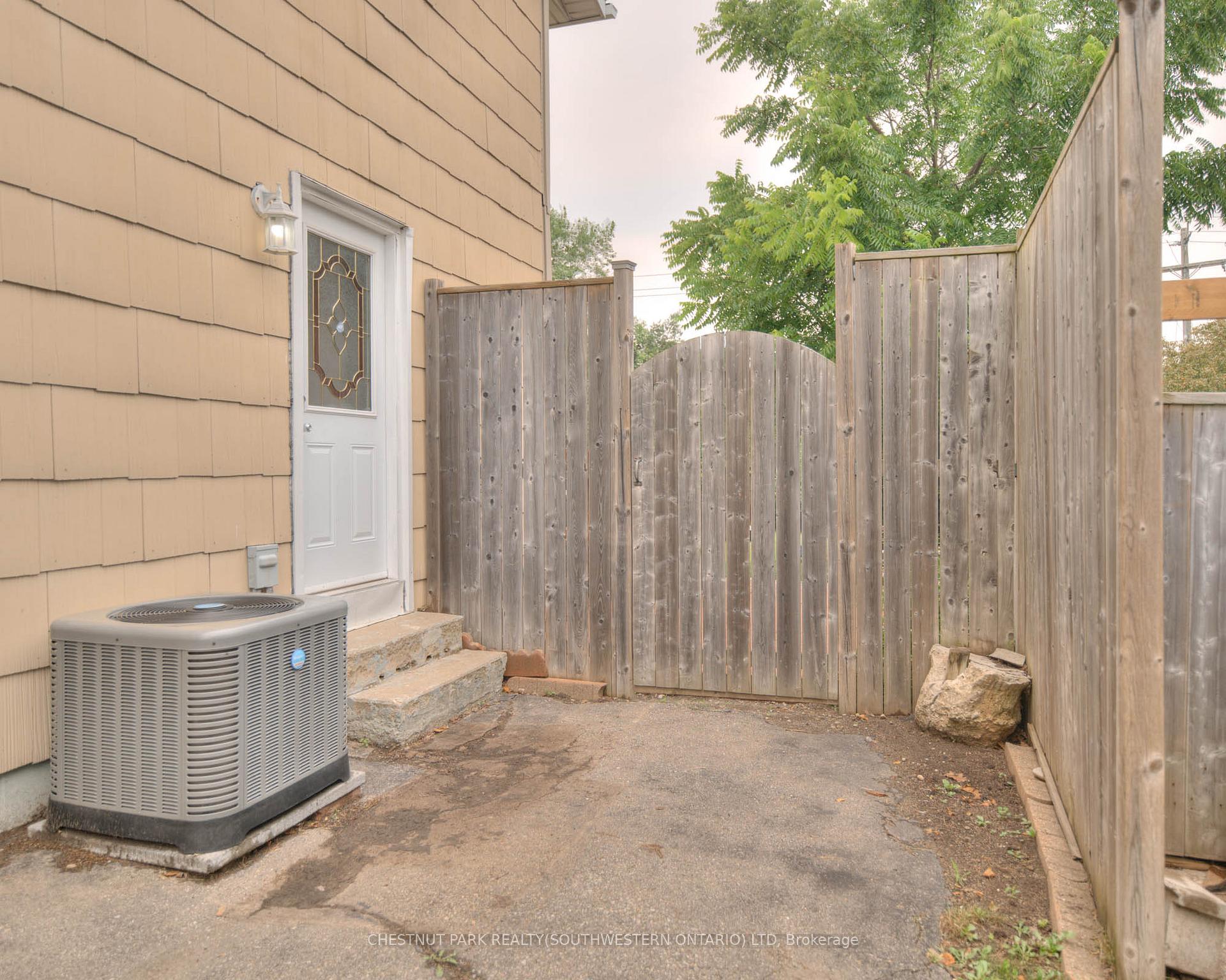 Photo 34 of 34 Monteagle Crescent, Kitchener — HOMEH