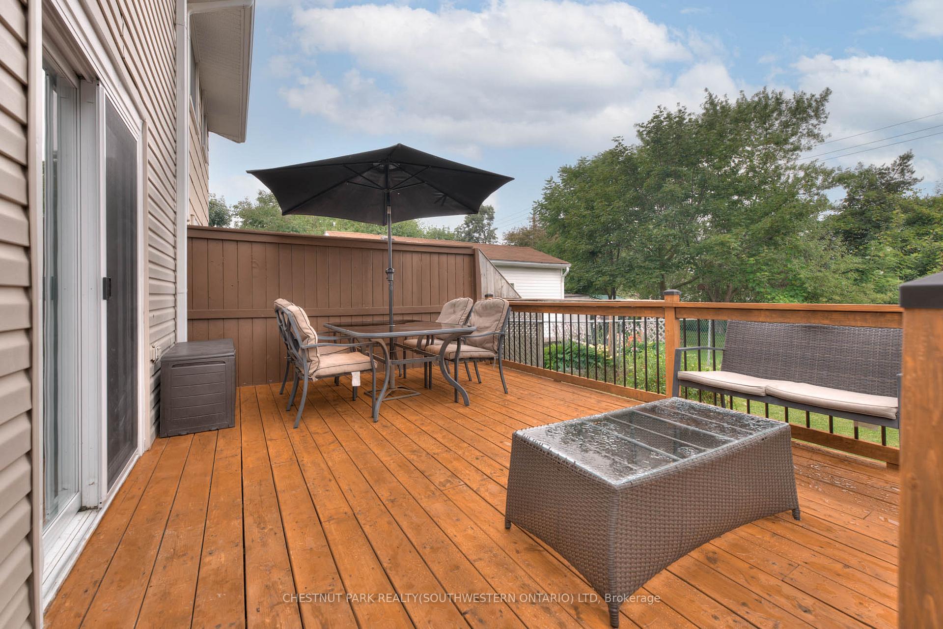 Photo 36 of 34 Monteagle Crescent, Kitchener — HOMEH