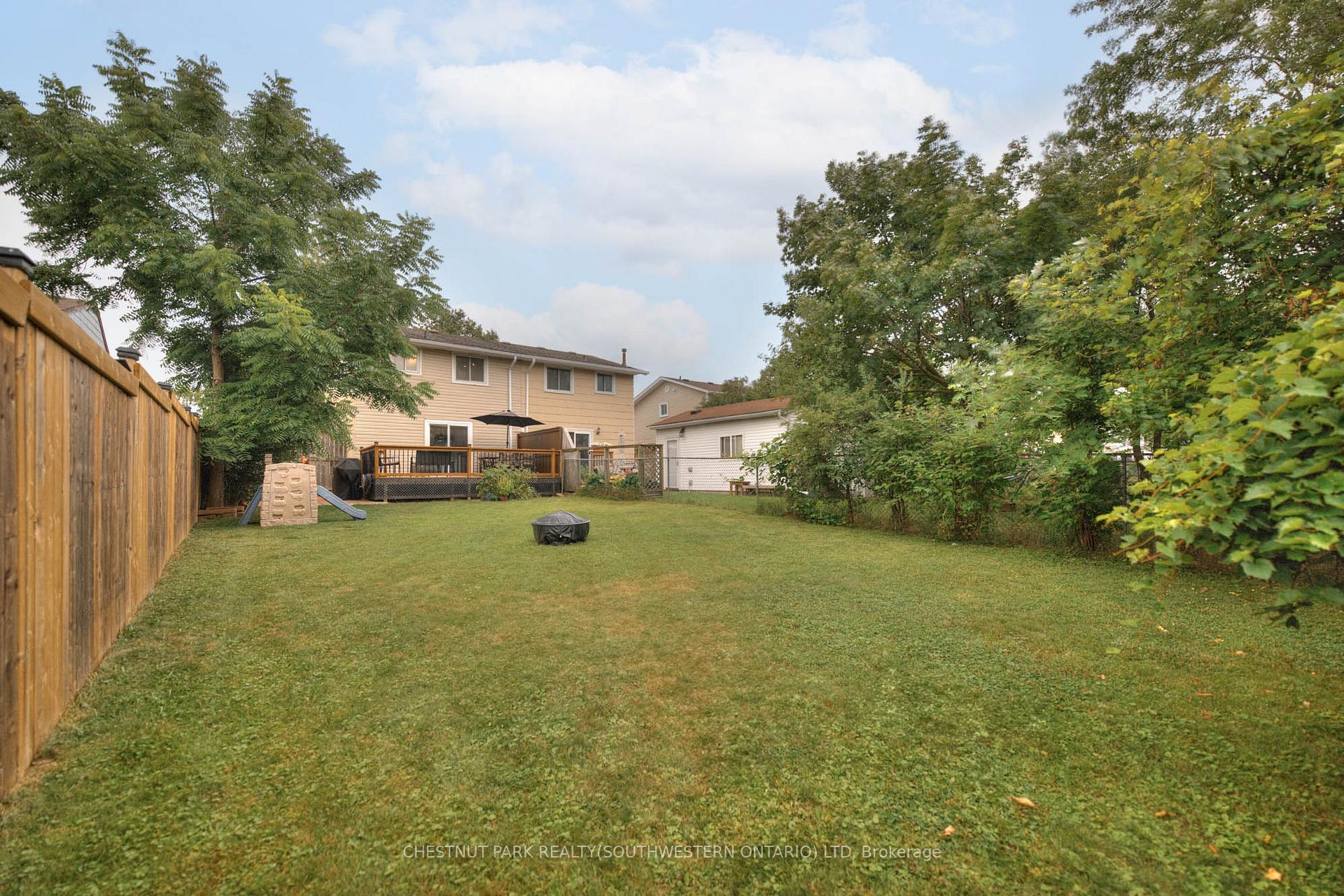 Photo 42 of 34 Monteagle Crescent, Kitchener — HOMEH