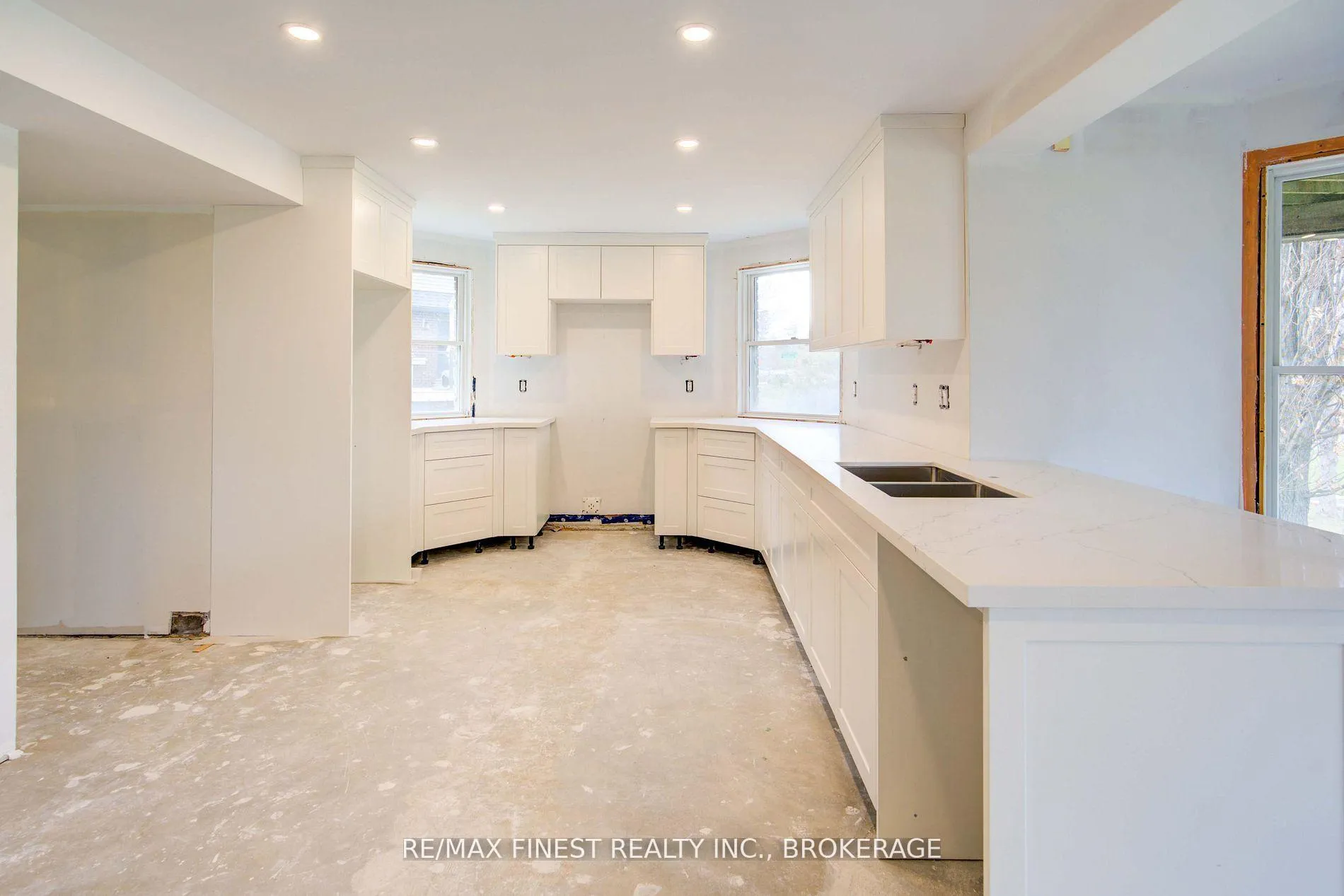 Photo 10 of 1674 South Boulevard, Kingston, Kingston East (incl CFB Kingston) — HOMEH