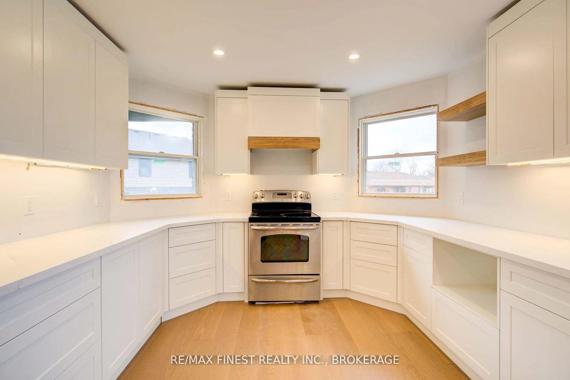 Photo 12 of 1674 South Boulevard, Kingston, Kingston East (incl CFB Kingston) — HOMEH