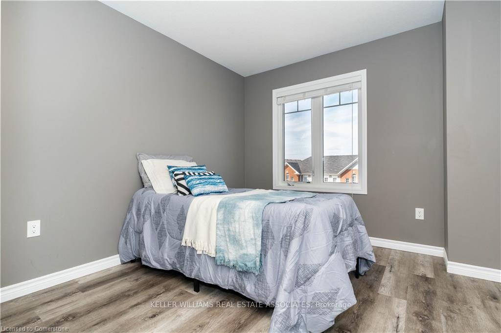 Photo 16 of 29 Appleby Street, Kitchener — HOMEH