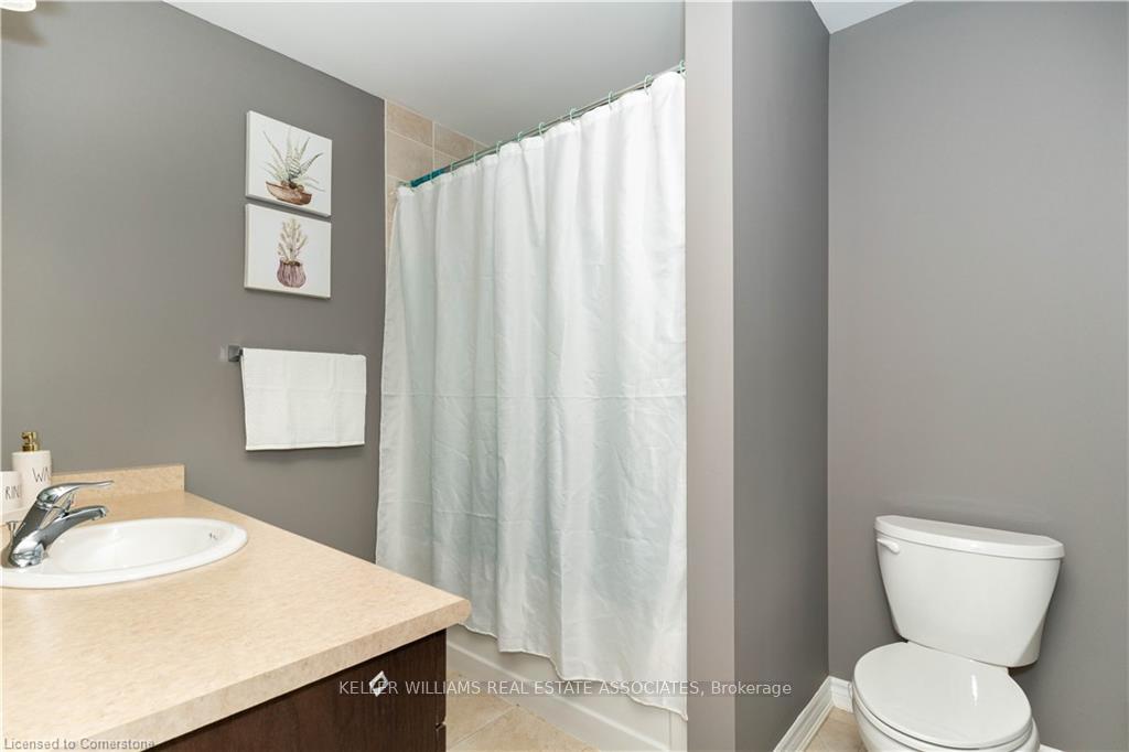 Photo 18 of 29 Appleby Street, Kitchener — HOMEH