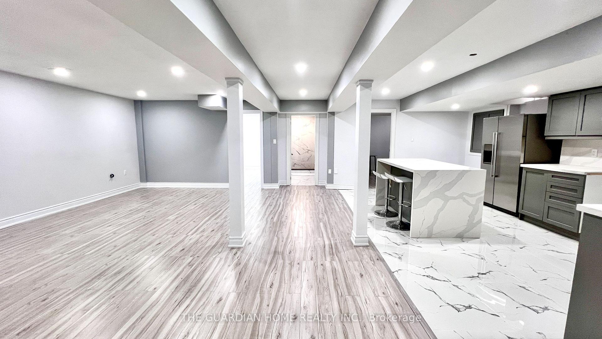 Photo 6 of 371 Elson Street, Markham, Cedarwood — HOMEH