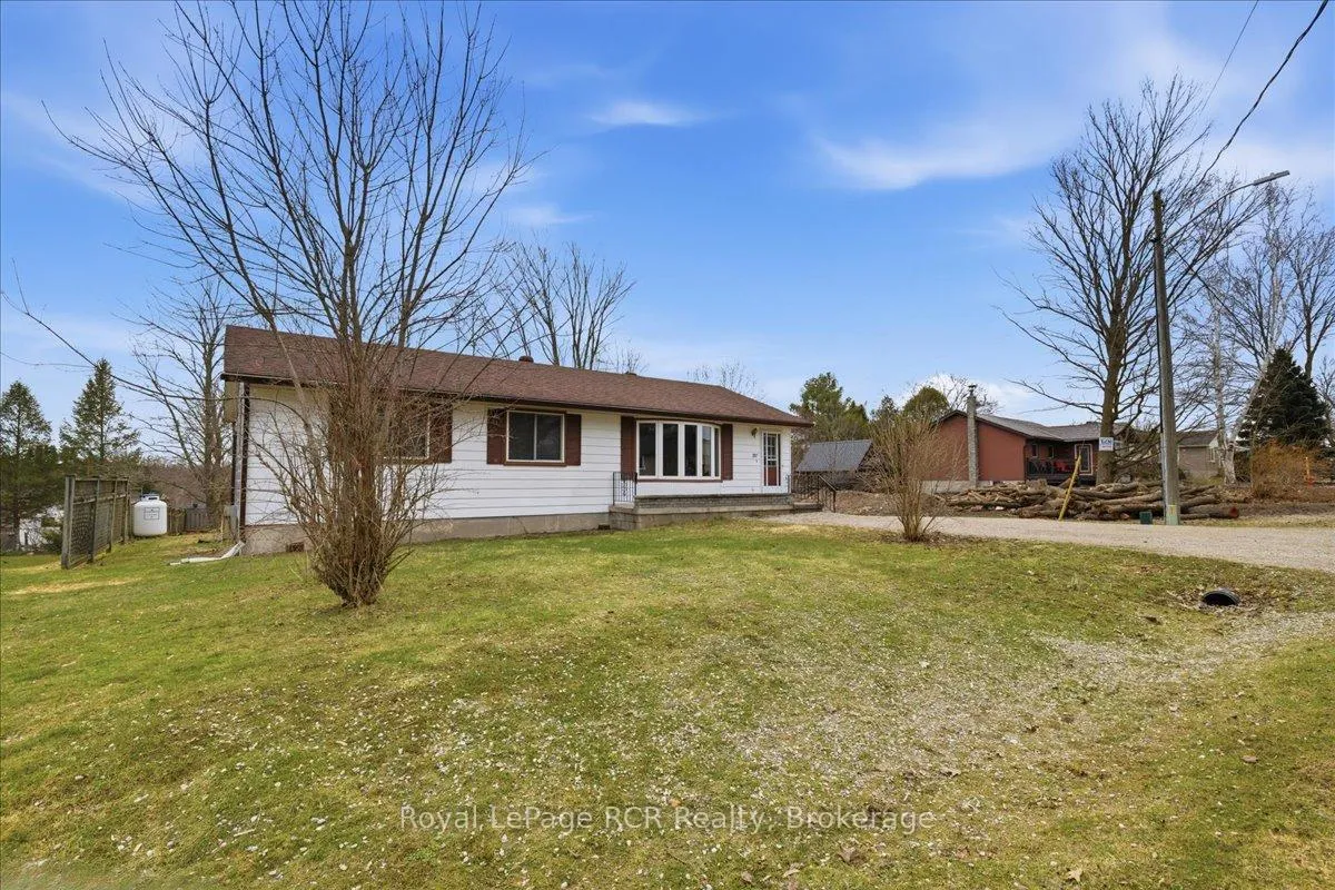 Photo 4 of 207 George Street S, Arran-Elderslie — HOMEH