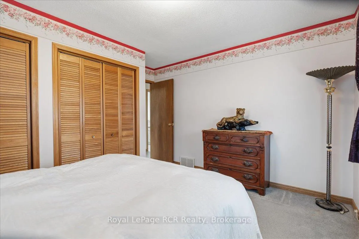 Photo 15 of 207 George Street S, Arran-Elderslie — HOMEH