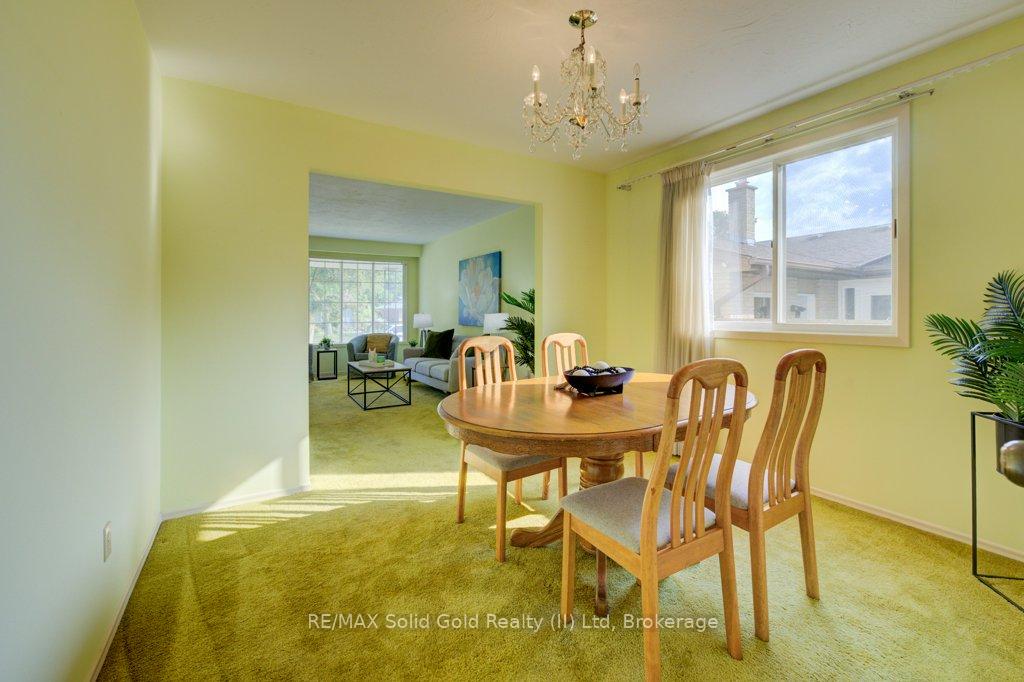 Photo 7 of 71 Ripley Crescent, Kitchener — HOMEH