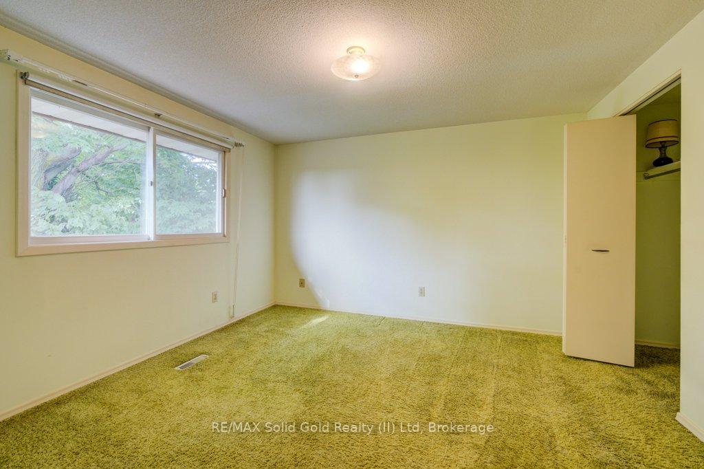 Photo 24 of 71 Ripley Crescent, Kitchener — HOMEH