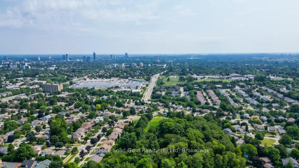 Photo 39 of 71 Ripley Crescent, Kitchener — HOMEH