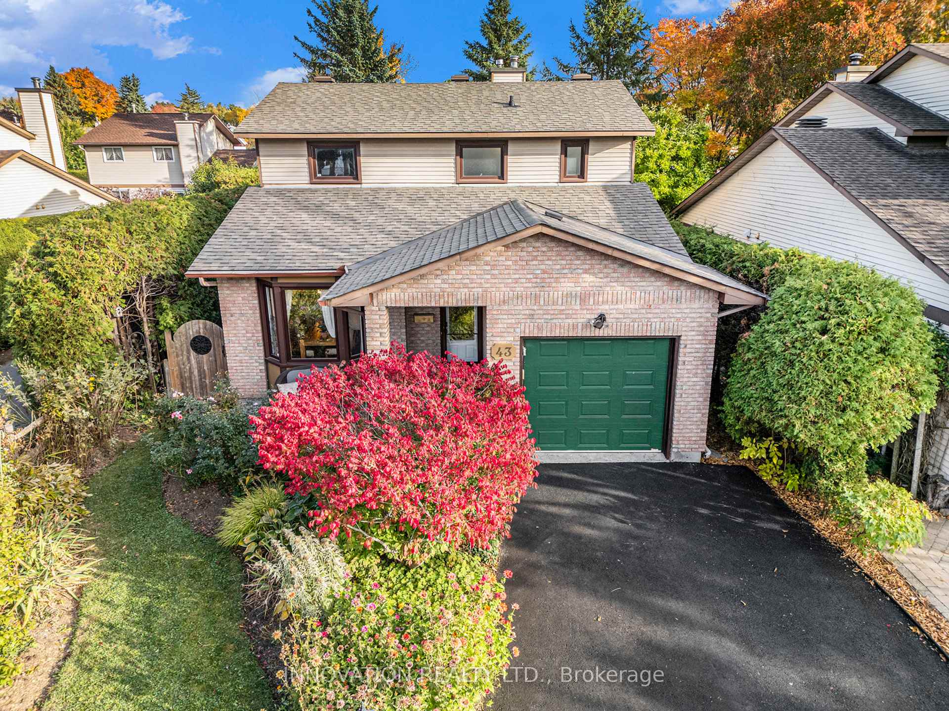Photo 2 of 43 Liston Crescent, Ottawa, Kanata - Katimavik — HOMEH