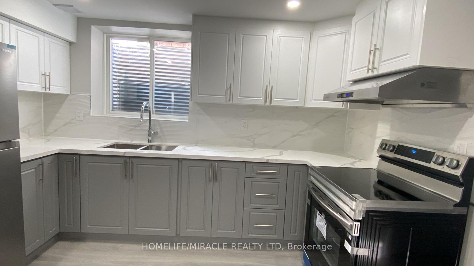 Photo 7 of 220 Great Falls Boulevard, Hamilton, Waterdown — HOMEH
