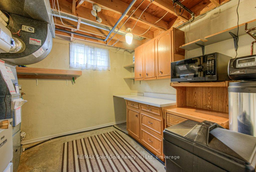 Photo 30 of 16 Wolfe's Court, Kitchener — HOMEH