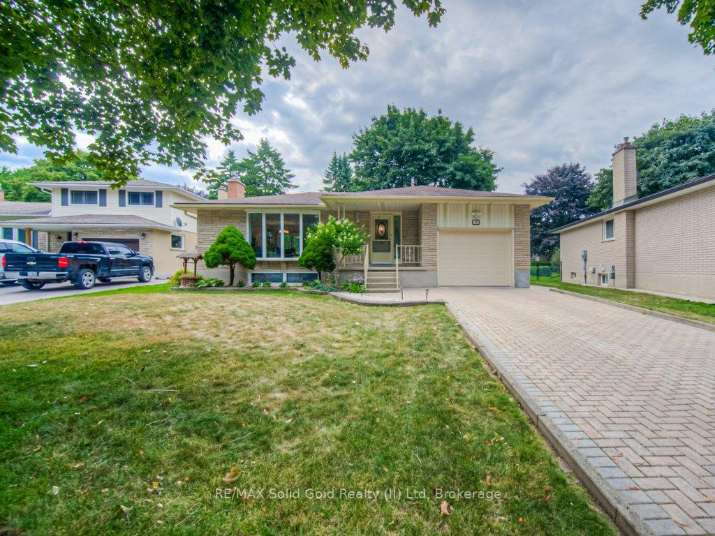 Photo 50 of 16 Wolfe's Court, Kitchener — HOMEH