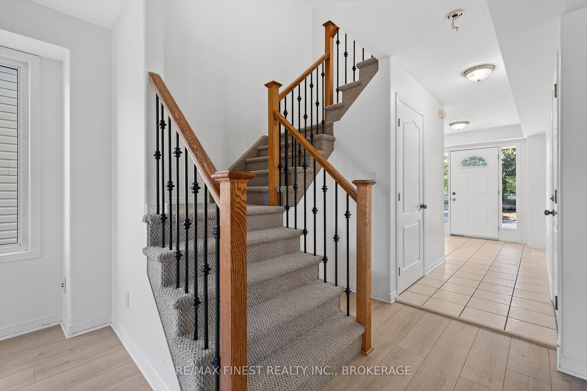 Photo 16 of 992 Bluffwood Avenue, Kingston, Kingston East (Incl Barret Crt) — HOMEH