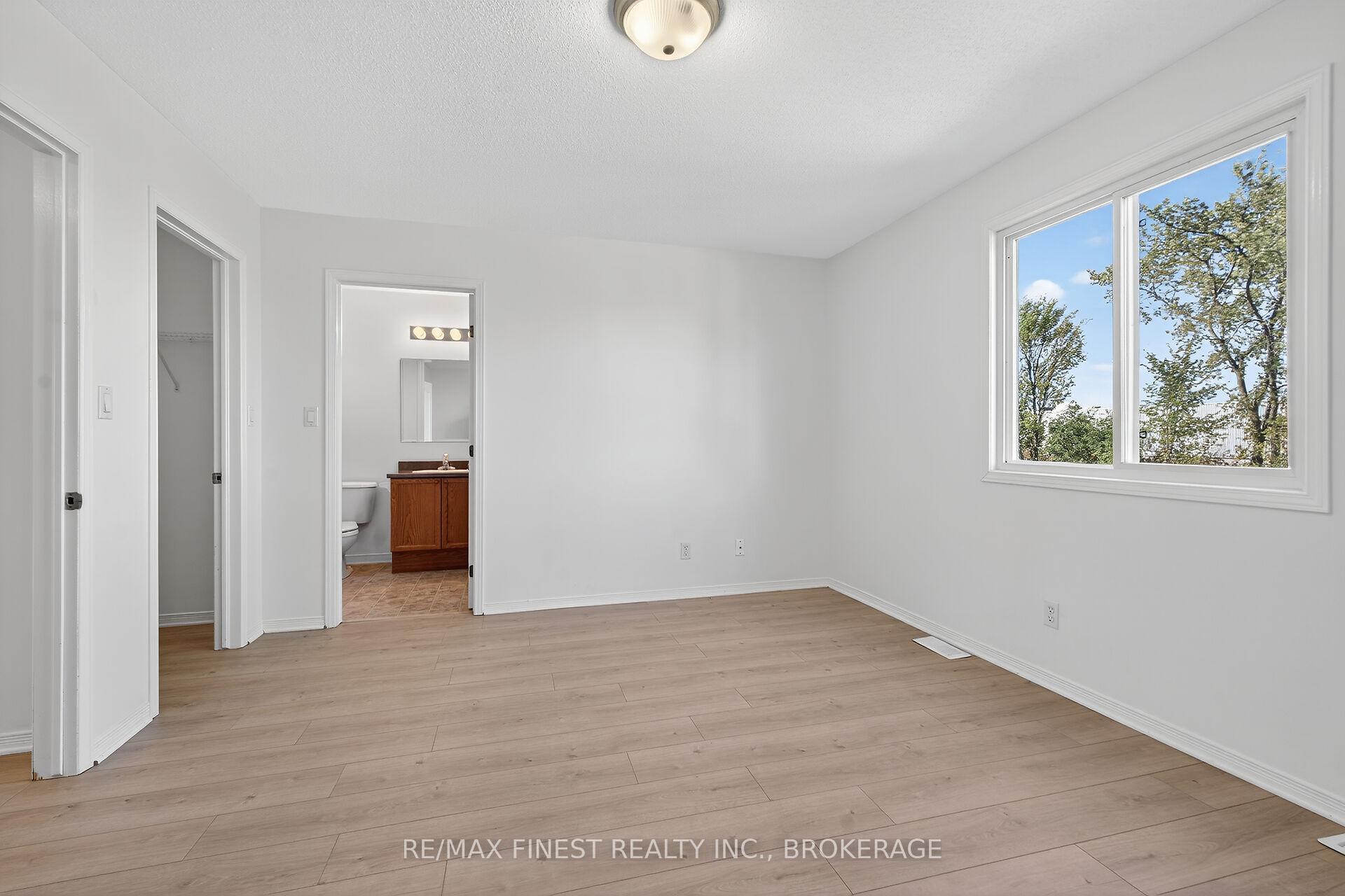 Photo 19 of 992 Bluffwood Avenue, Kingston, Kingston East (Incl Barret Crt) — HOMEH