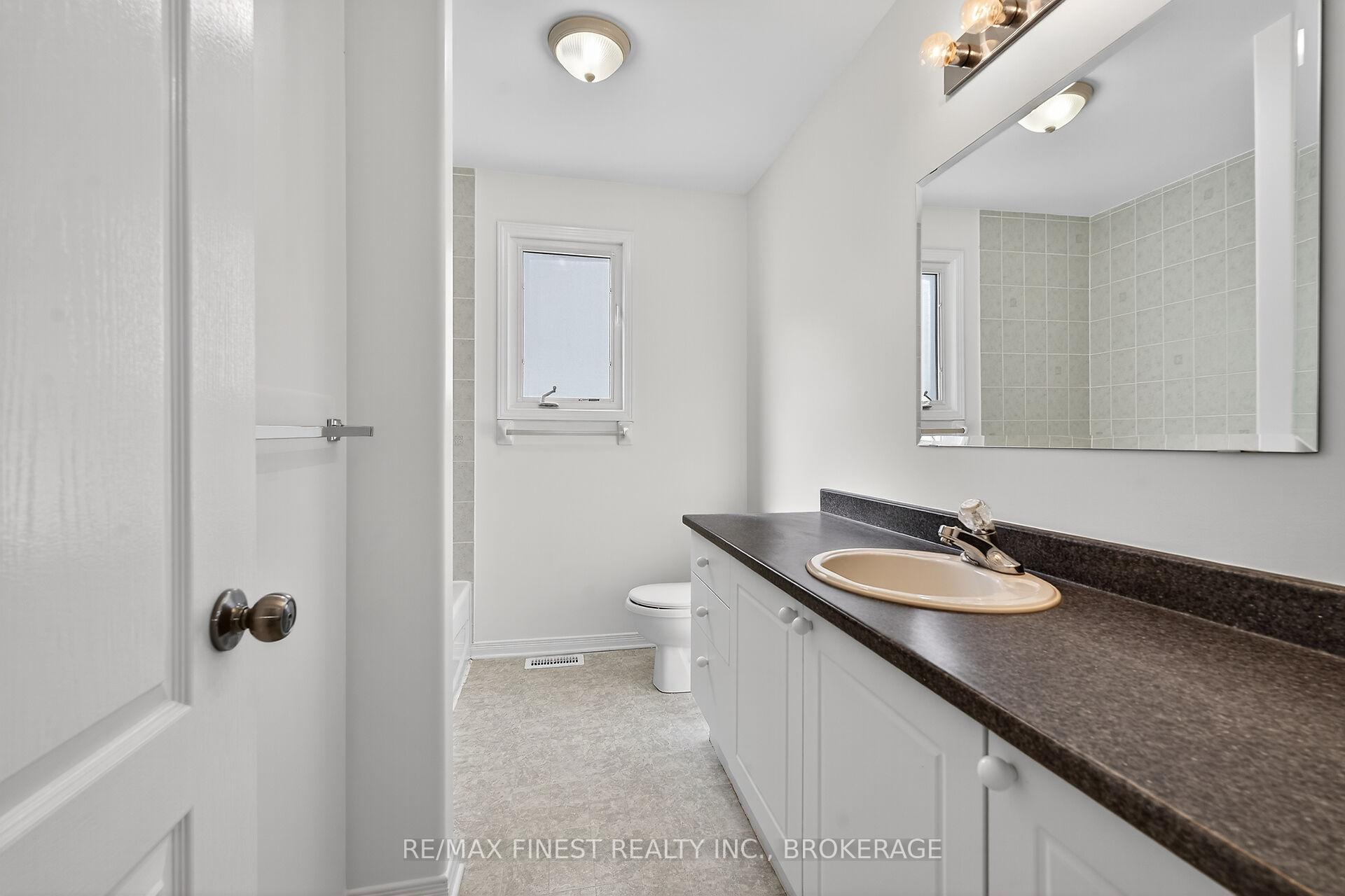 Photo 25 of 992 Bluffwood Avenue, Kingston, Kingston East (Incl Barret Crt) — HOMEH