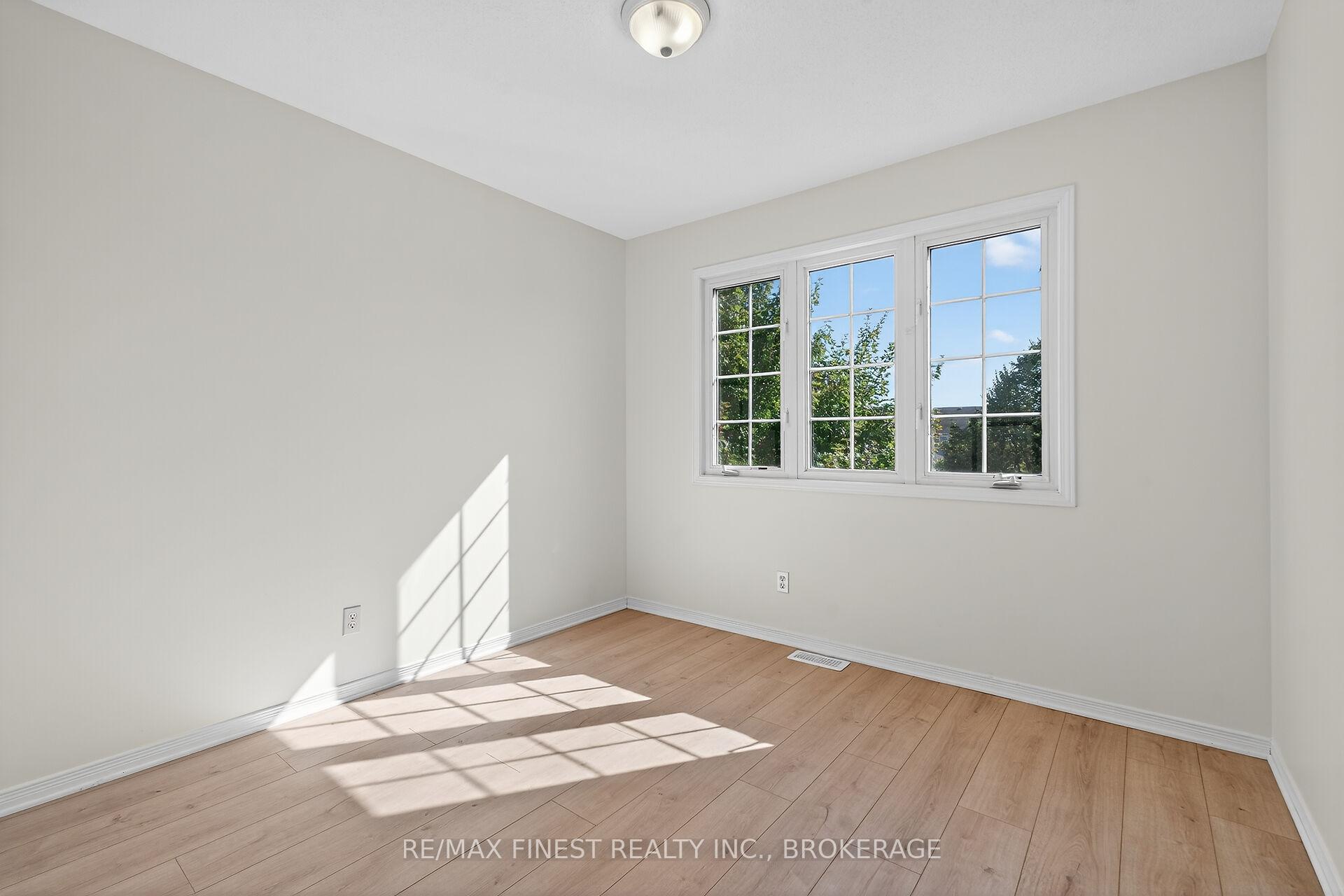 Photo 26 of 992 Bluffwood Avenue, Kingston, Kingston East (Incl Barret Crt) — HOMEH