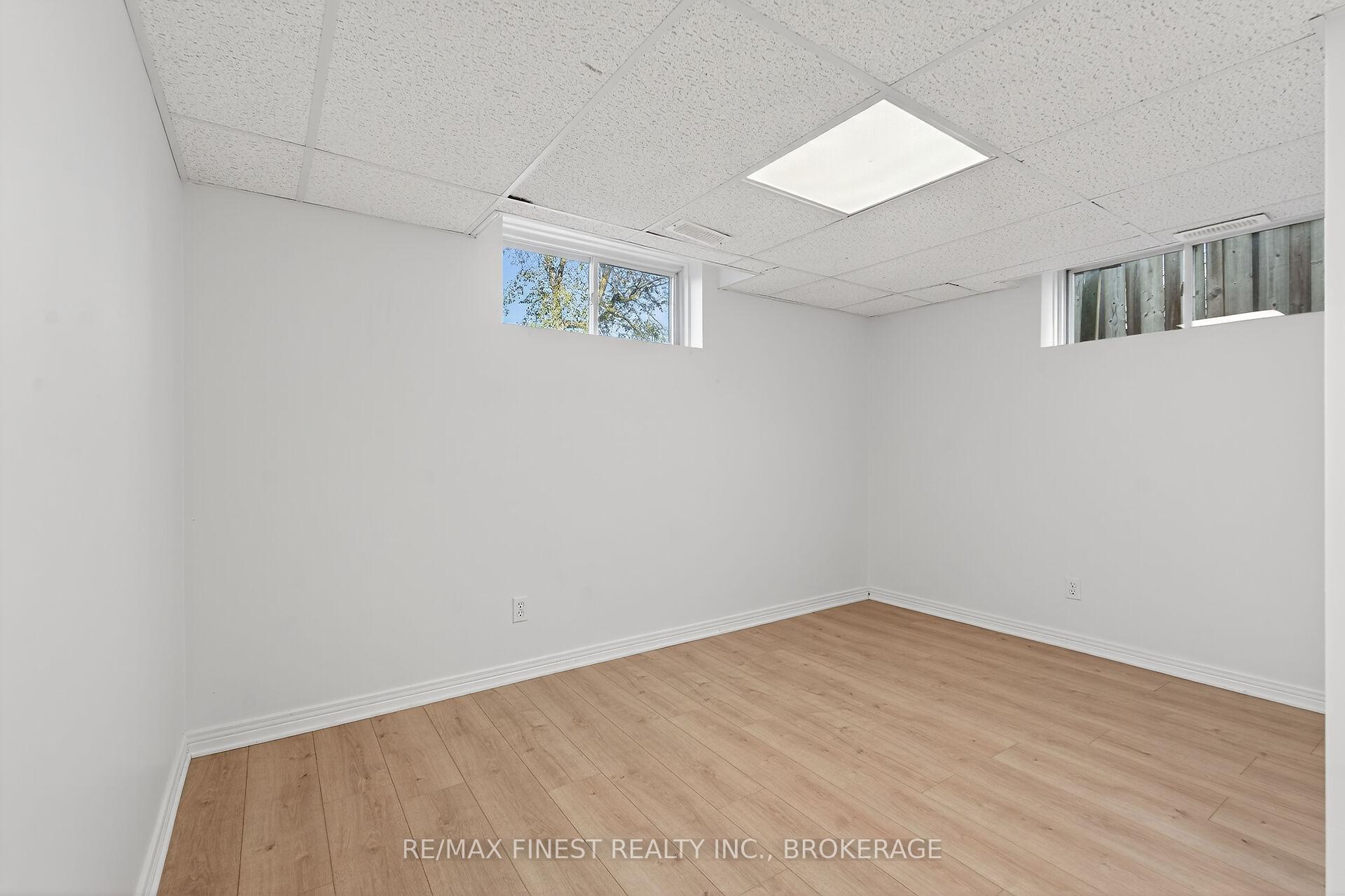 Photo 29 of 992 Bluffwood Avenue, Kingston, Kingston East (Incl Barret Crt) — HOMEH