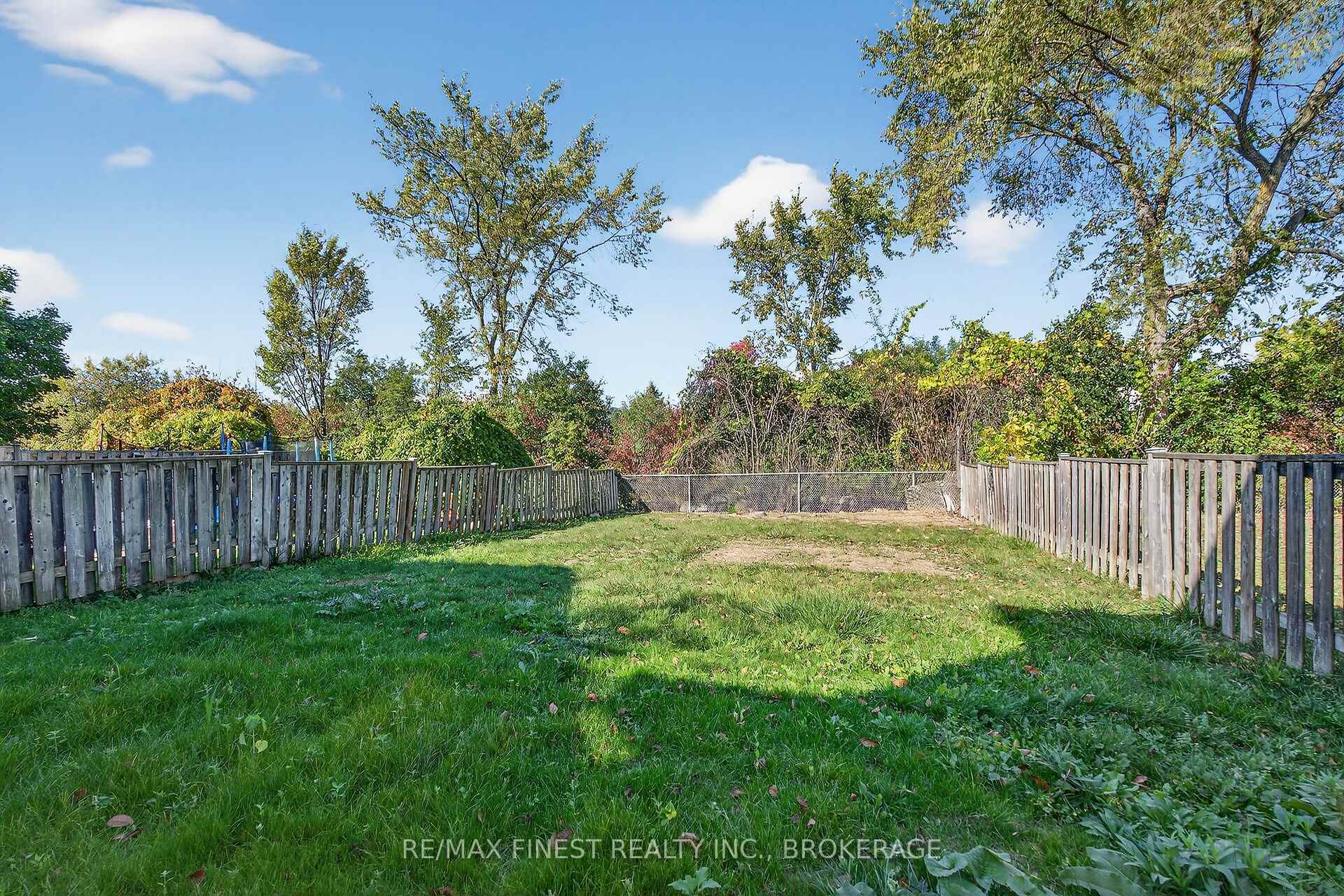 Photo 34 of 992 Bluffwood Avenue, Kingston, Kingston East (Incl Barret Crt) — HOMEH
