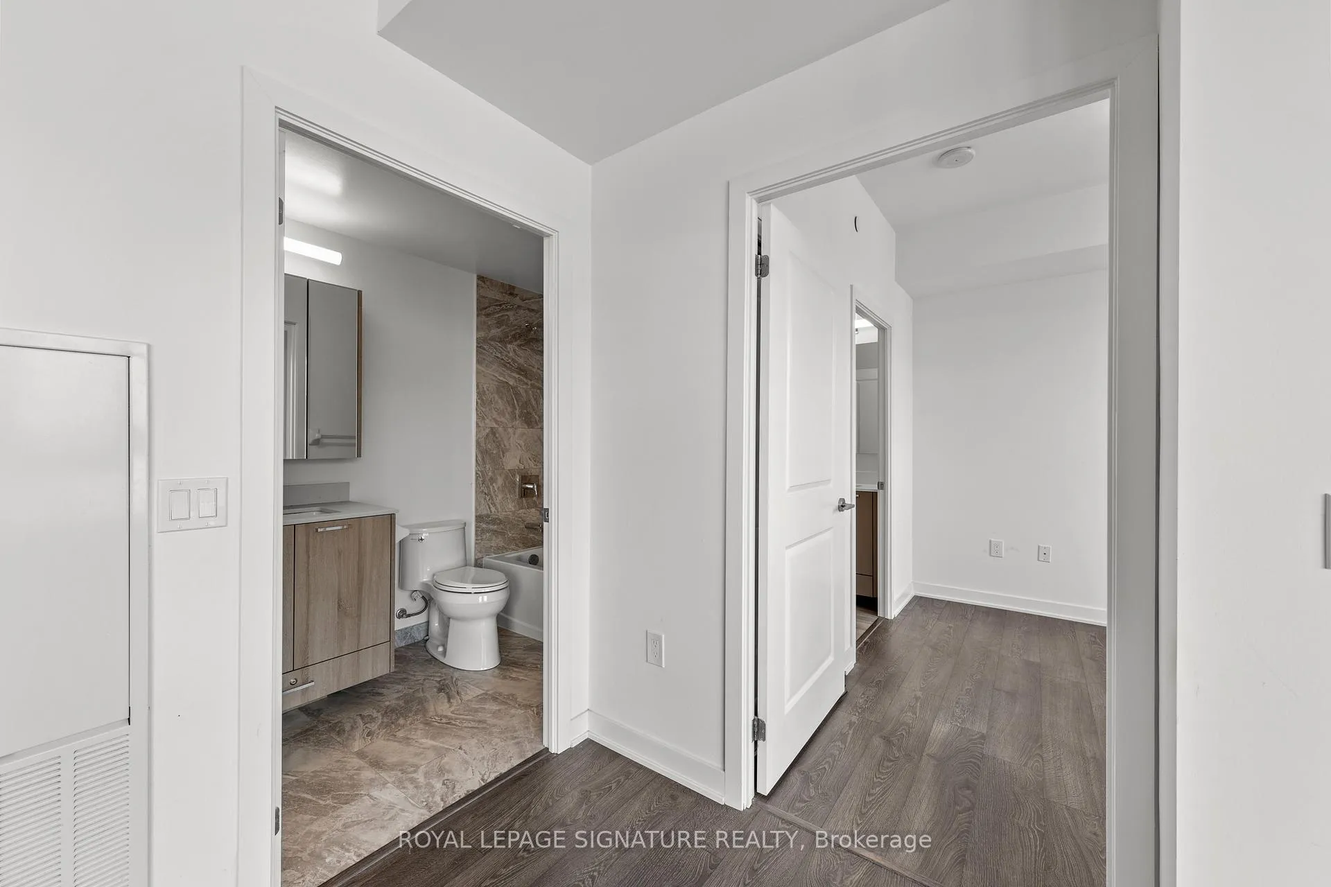 Photo 18 of Unit 207, 120 Eagle Rock Way, Vaughan, Rural Vaughan — HOMEH