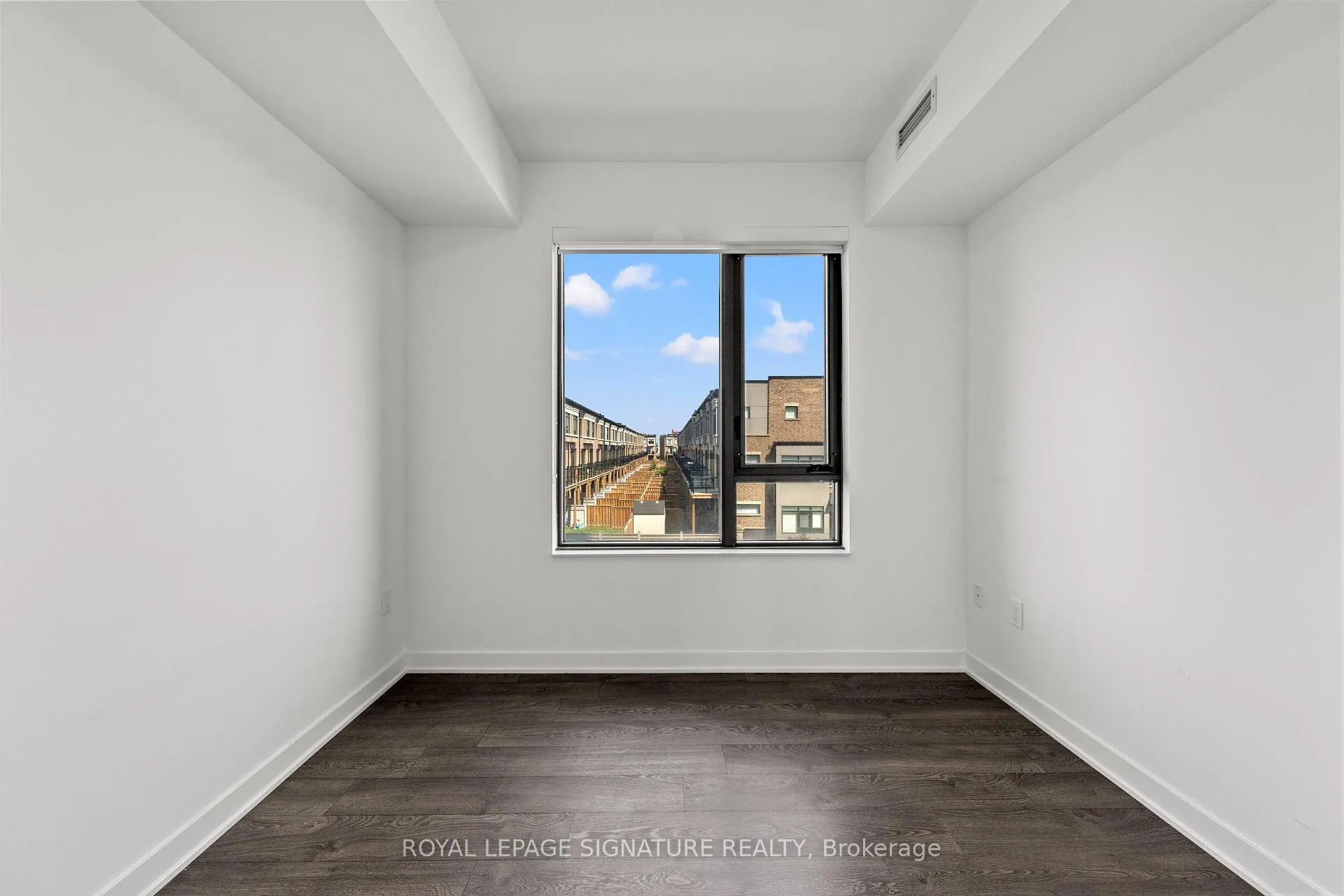 Photo 20 of Unit 207, 120 Eagle Rock Way, Vaughan, Rural Vaughan — HOMEH