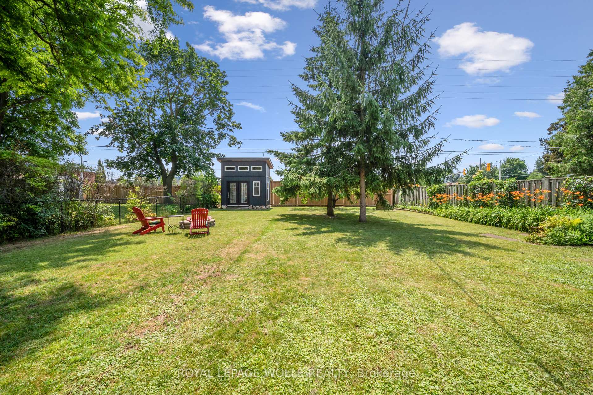 Photo 30 of 36 Craig Drive, Kitchener — HOMEH