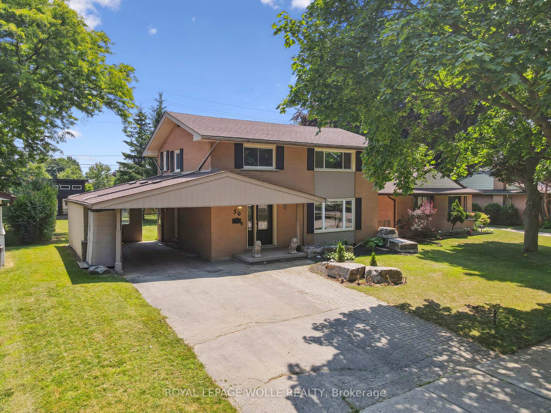 Photo 42 of 36 Craig Drive, Kitchener — HOMEH