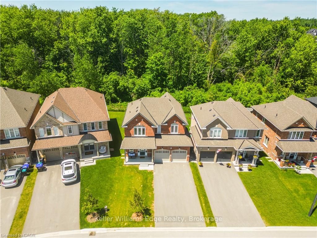 Photo 3 of 1016 Hardy Way, Innisfil, Lefroy — HOMEH