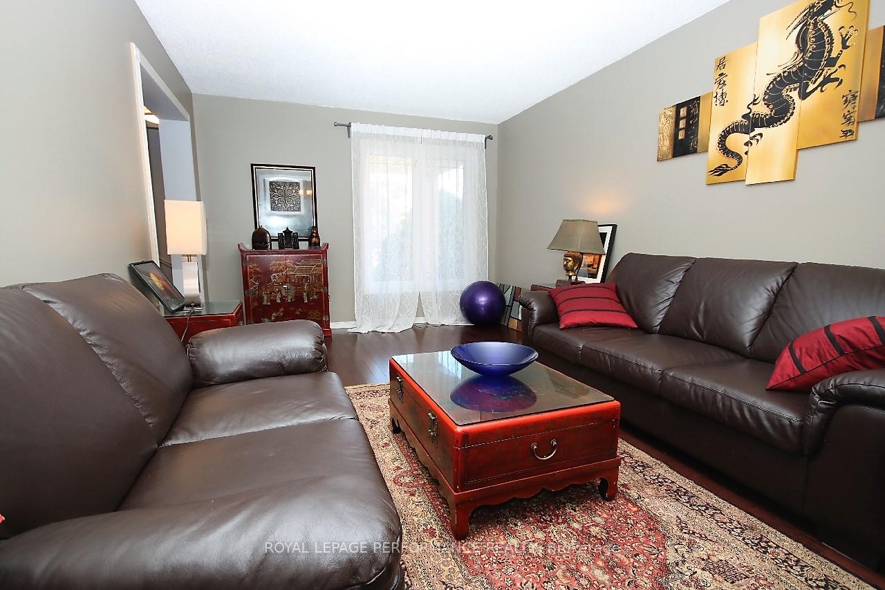 Photo 2 of 16 Inwood Drive, Ottawa, Kanata - Bridlewood — HOMEH