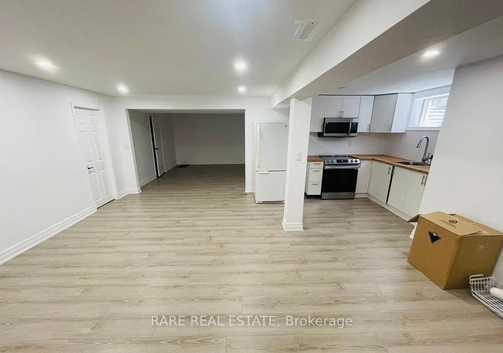Photo 5 of Unit LOWER, 208 Willowbrook Road, Markham, Aileen-Willowbrook — HOMEH