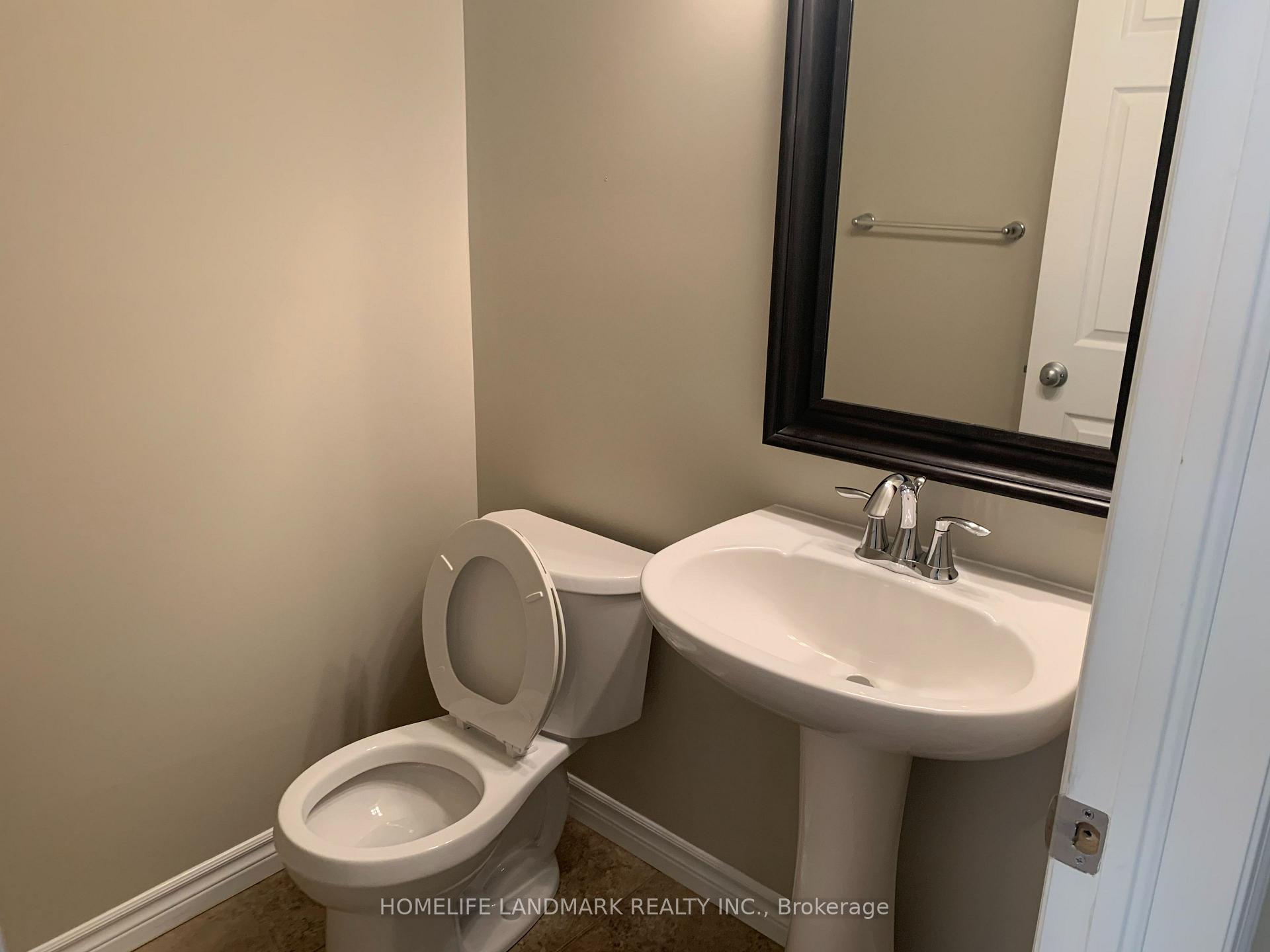 Photo 10 of 134 Tapadero Avenue, Ottawa, Kanata - Emerald Meadows/Trailwest — HOMEH