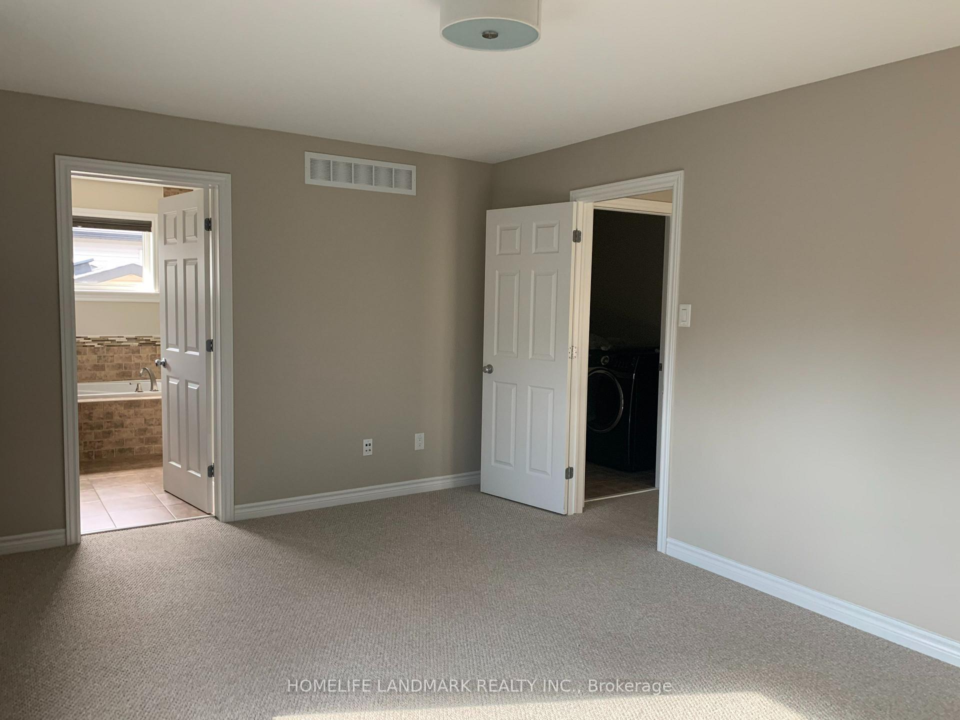 Photo 12 of 134 Tapadero Avenue, Ottawa, Kanata - Emerald Meadows/Trailwest — HOMEH