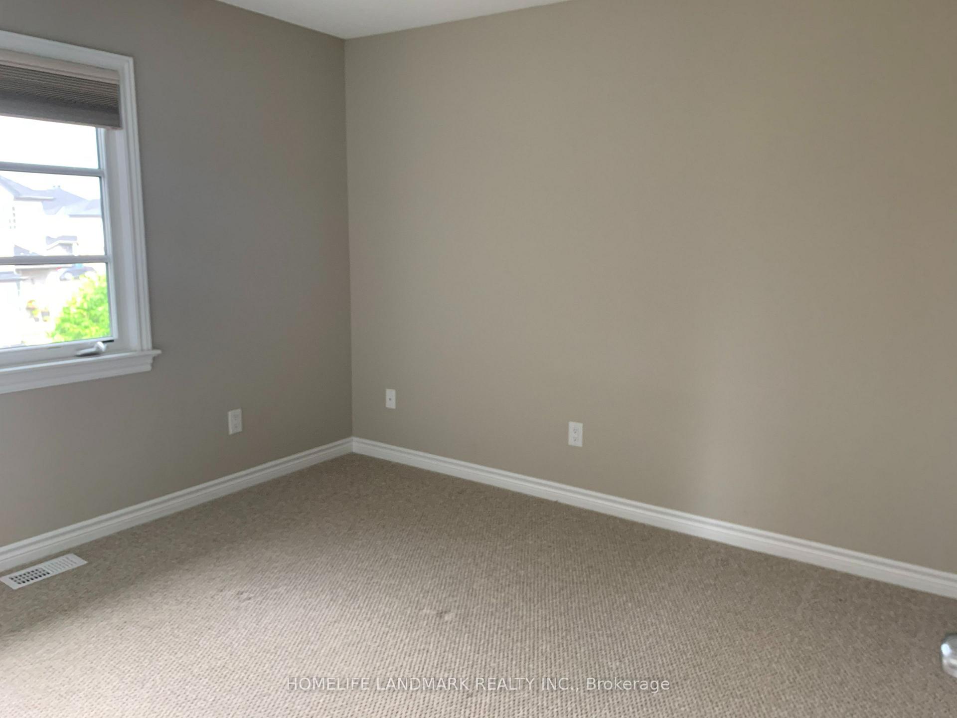 Photo 18 of 134 Tapadero Avenue, Ottawa, Kanata - Emerald Meadows/Trailwest — HOMEH