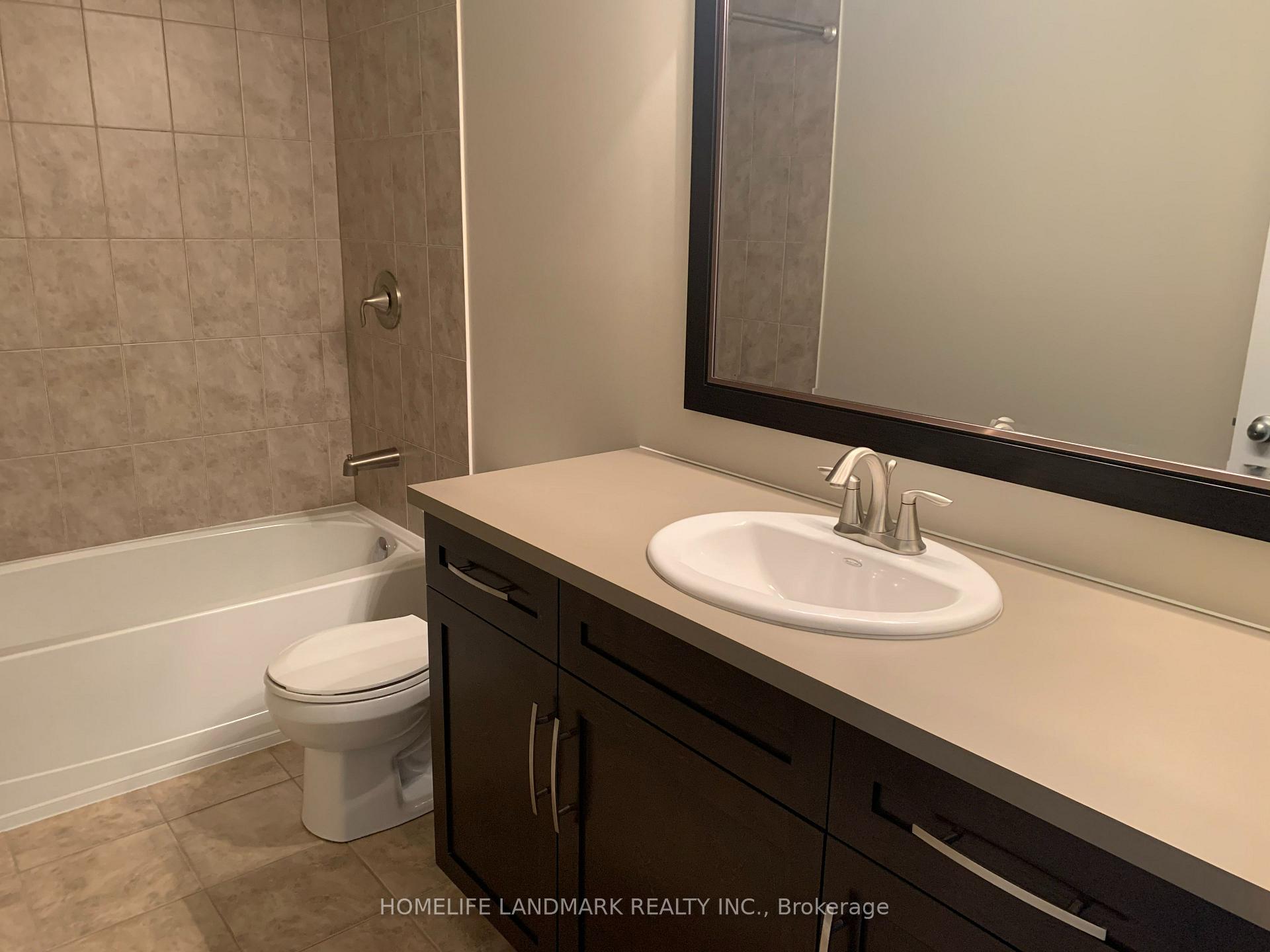 Photo 19 of 134 Tapadero Avenue, Ottawa, Kanata - Emerald Meadows/Trailwest — HOMEH