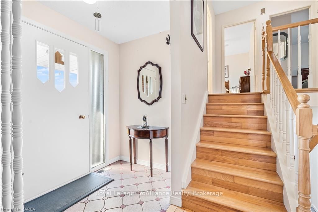 Photo 13 of 240 Somerset Drive, Loyalist, Bath — HOMEH