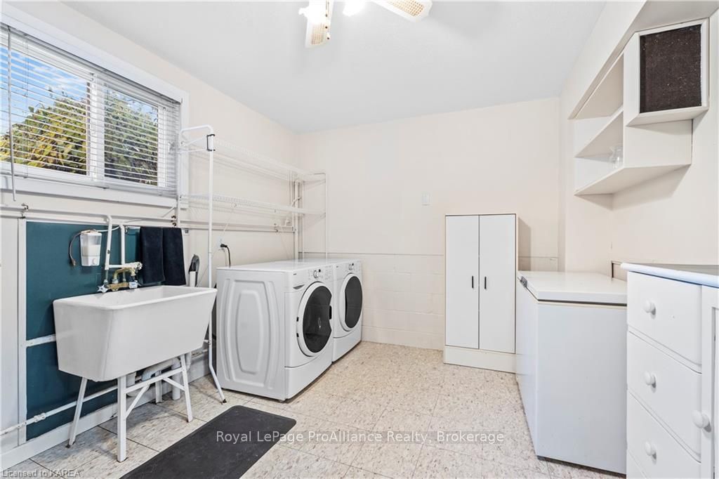 Photo 34 of 240 Somerset Drive, Loyalist, Bath — HOMEH