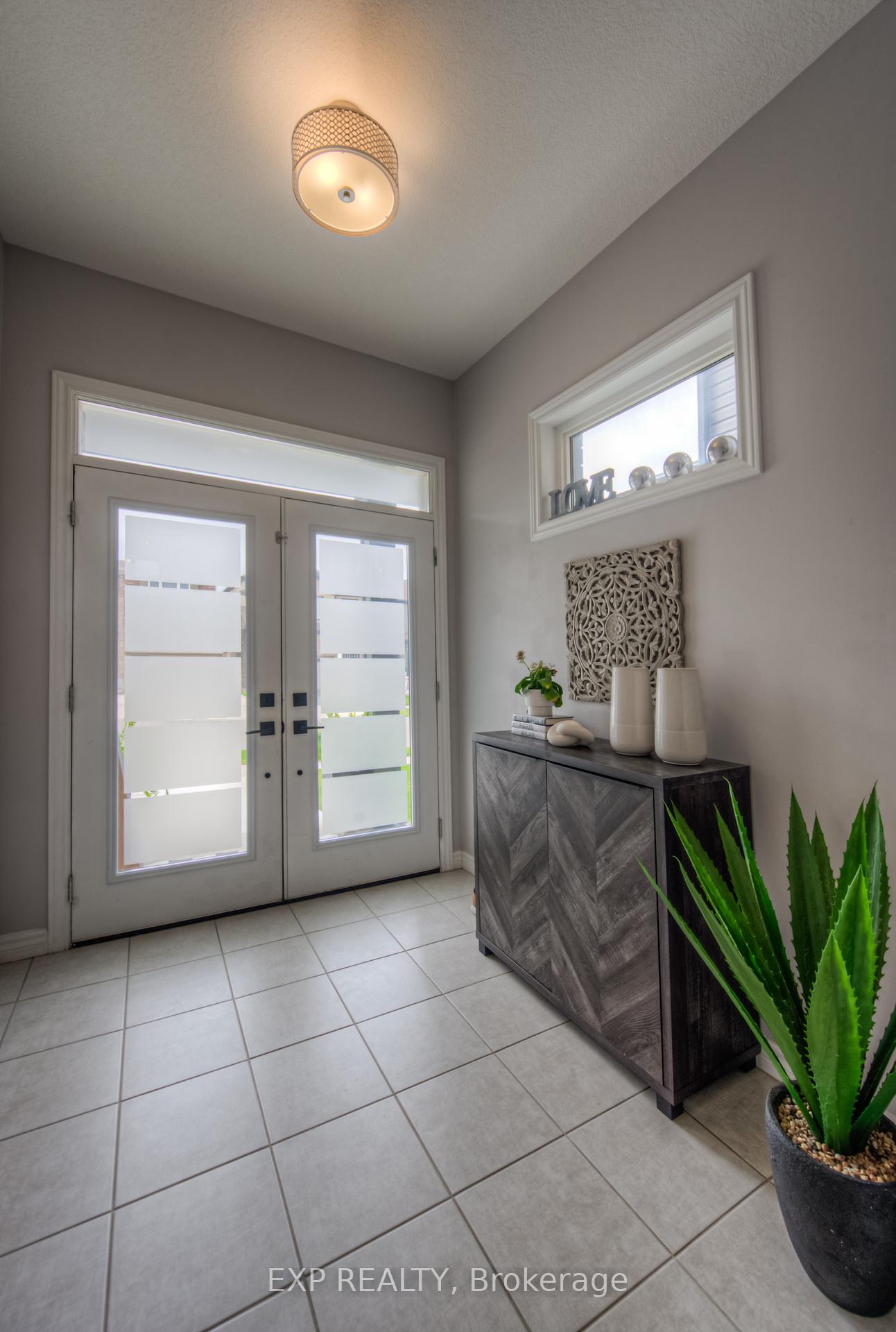 Photo 19 of 55 Saddlebrook Court, Kitchener — HOMEH
