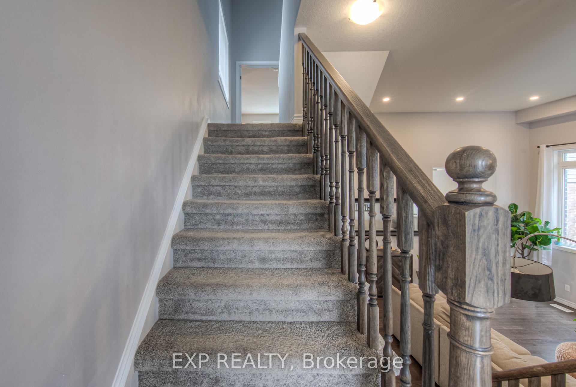 Photo 30 of 55 Saddlebrook Court, Kitchener — HOMEH