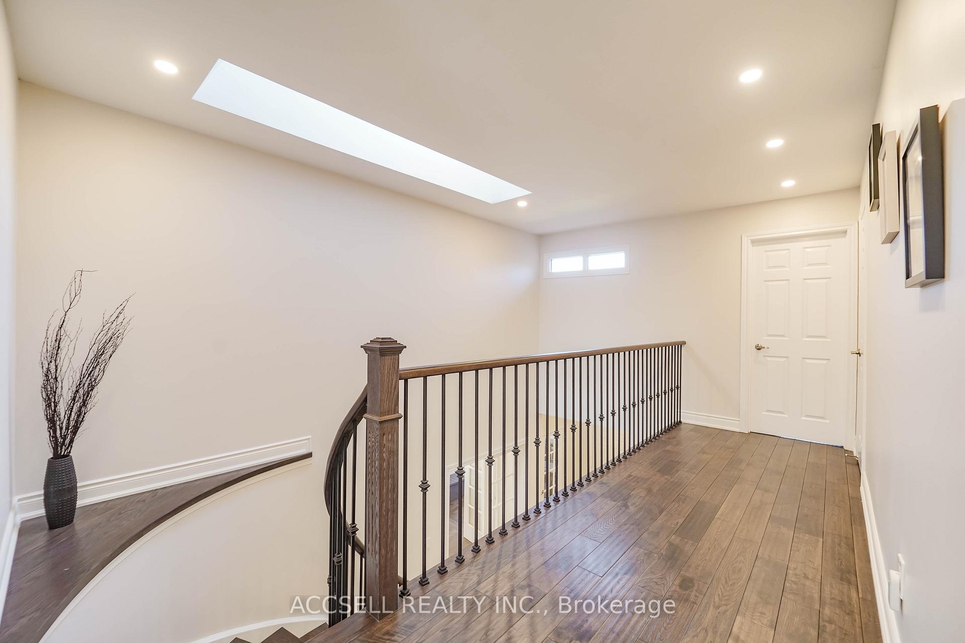 Photo 18 of 156 Cartmel Drive, Markham, Milliken Mills East — HOMEH