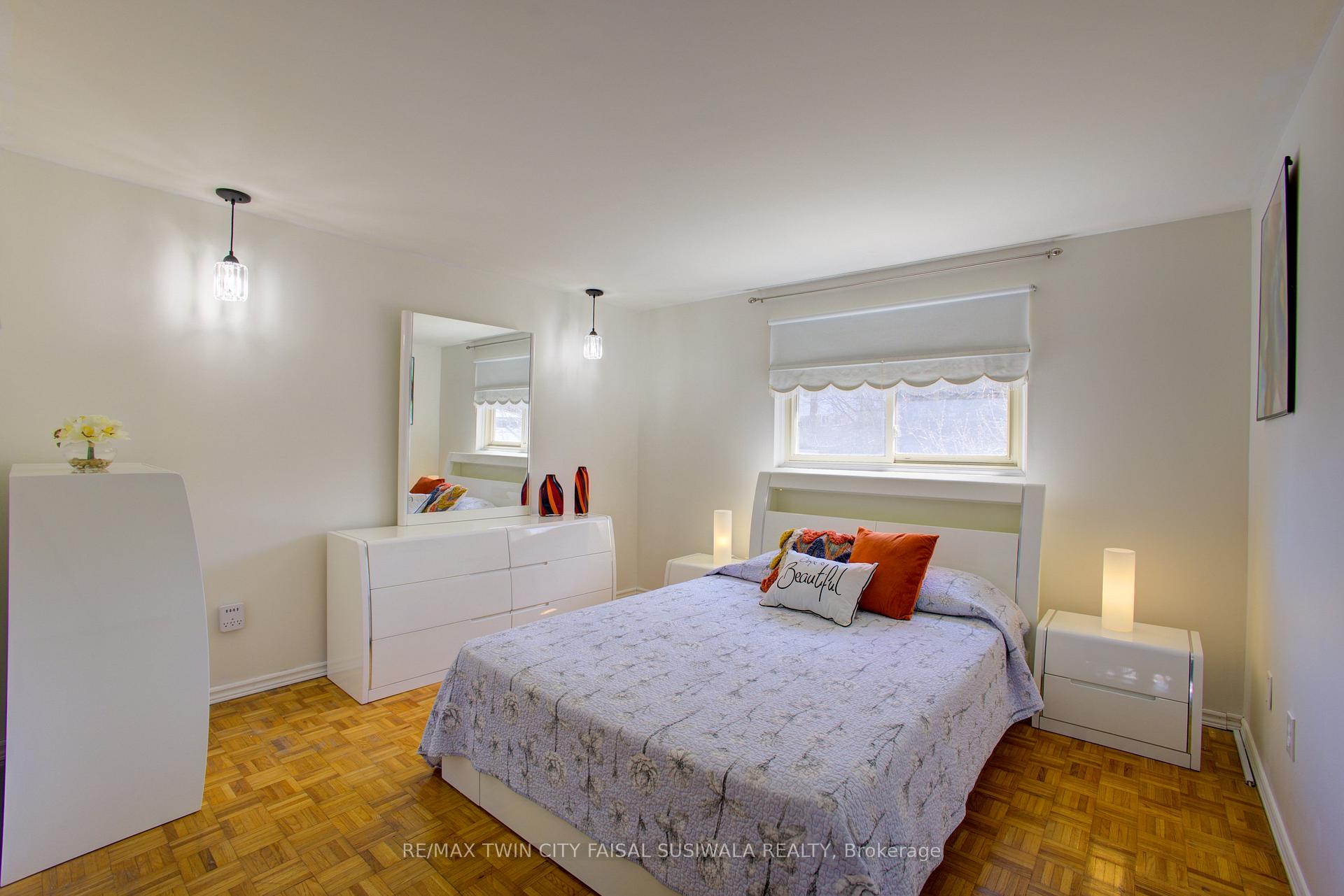 Photo 17 of 173 Hazelglen Drive, Kitchener — HOMEH