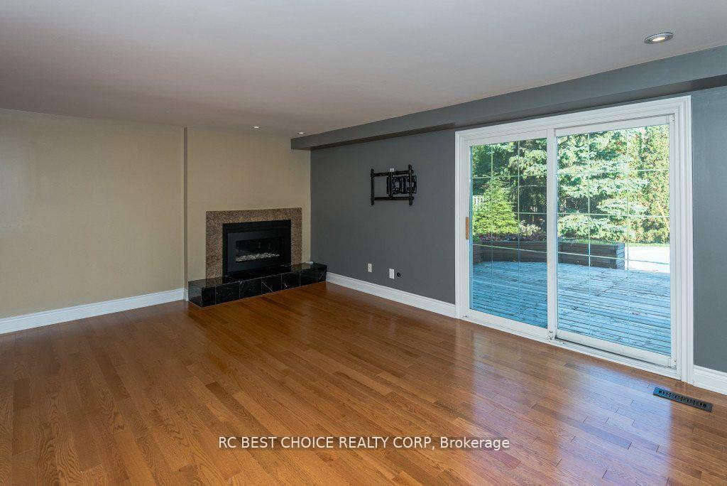 Photo 11 of 11 Emily Carr Street, Markham, Unionville — HOMEH