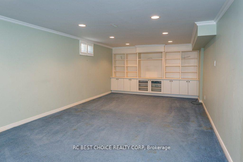 Photo 19 of 11 Emily Carr Street, Markham, Unionville — HOMEH