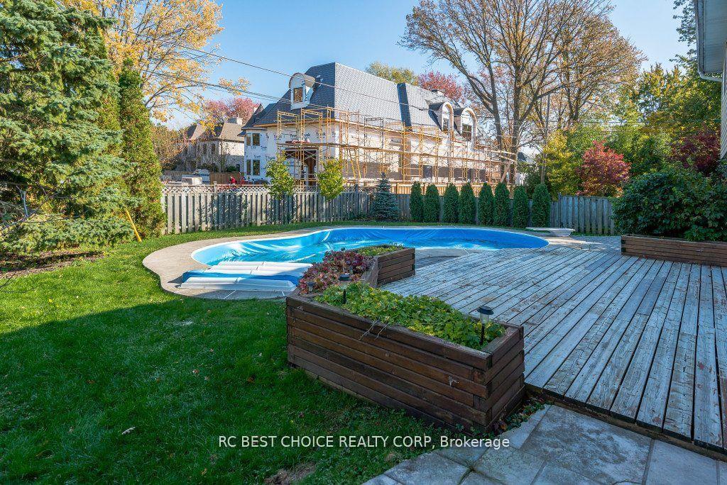 Photo 21 of 11 Emily Carr Street, Markham, Unionville — HOMEH