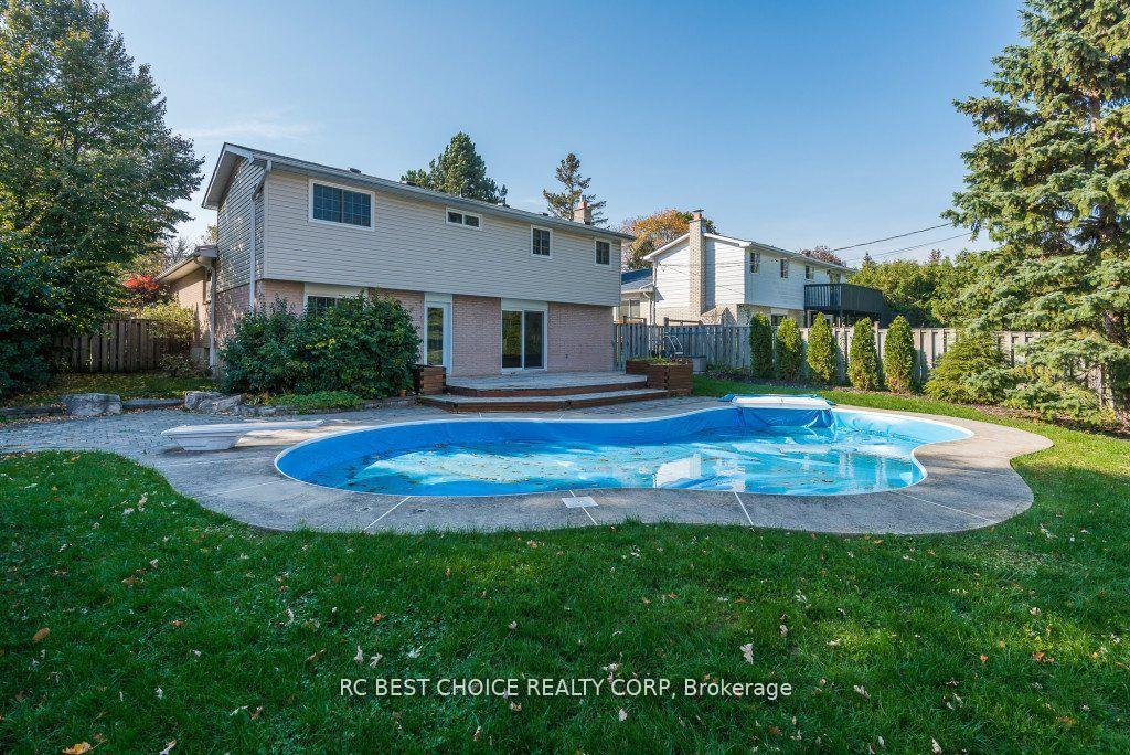Photo 23 of 11 Emily Carr Street, Markham, Unionville — HOMEH